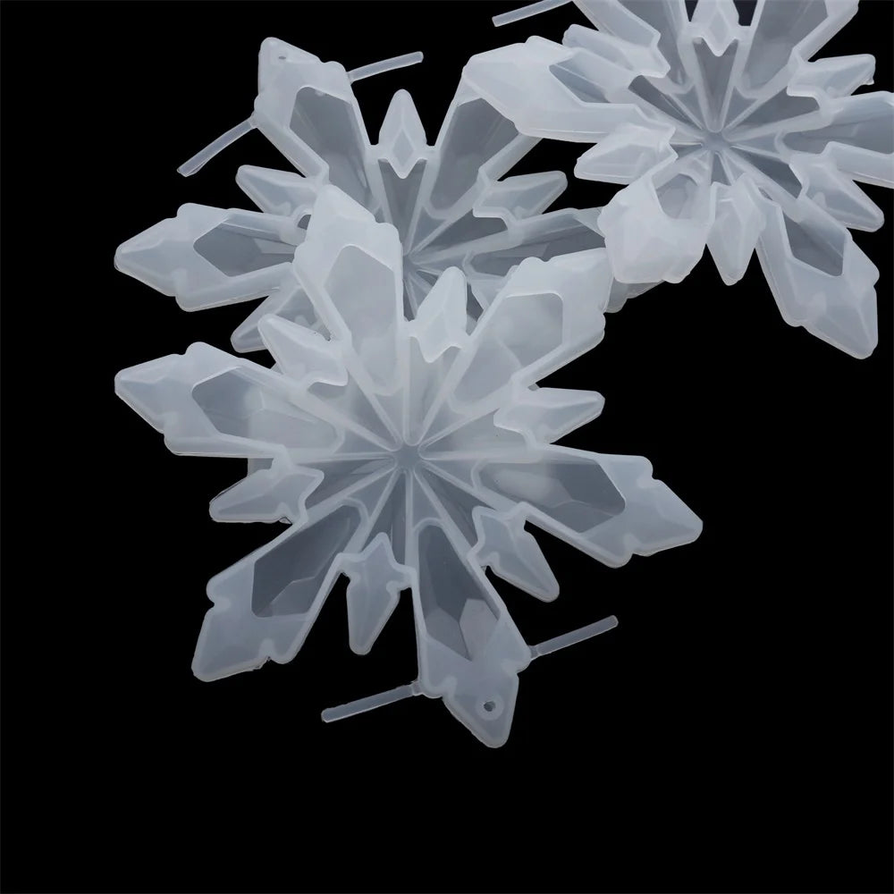 1Pcs Snowflake Pendant Silicone Mold Christmas Snowflake Resin Mould for DIY Epoxy Resin Key Chain Jewelry Making Accessories