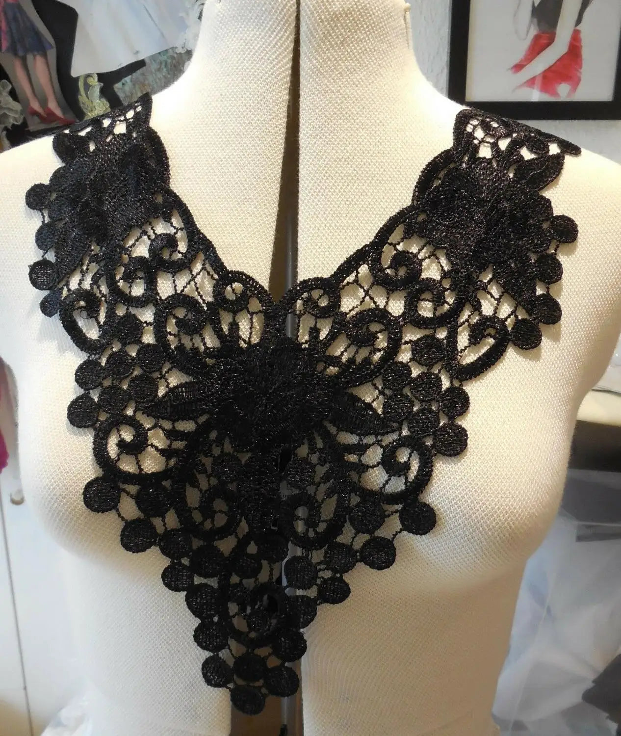 White Lace Fabric Dress Applique Motif Blouse Sewing Trims DIY Neckline Collar Costume Decoration Accessories