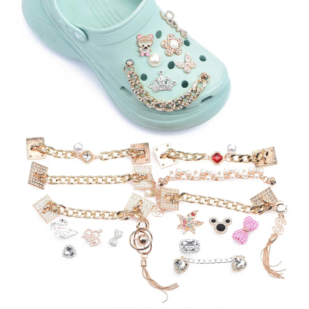 New Brand Shoes Charms Designer Croc Charms Bling Rhinestone Girl Gift Glow Clog Decaration Metal Love Butterfly Accessories