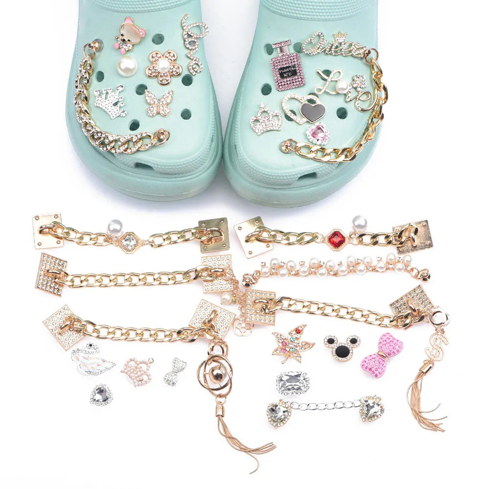 New Brand Shoes Charms Designer Croc Charms Bling Rhinestone Girl Gift Glow Clog Decaration Metal Love Butterfly Accessories