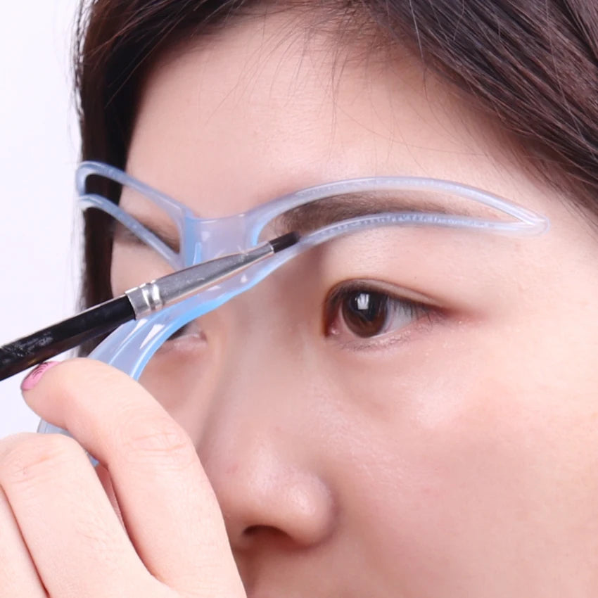 1PC Random Color Creative Popular Eyebrow Shaping Stencil Women Lady Eyebrow Shaper Makeup Kit Tool