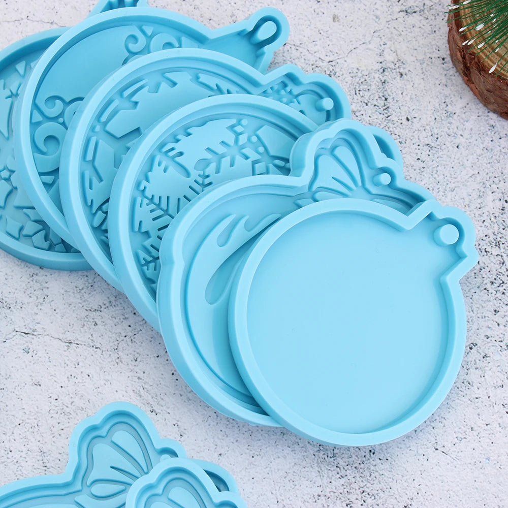 Silicone Moulds Christmas Ball Keychain Resin Crafts Silicone Mold Epoxy Mold Candy Chocolate Jewelry Making Pendant Clay Molds