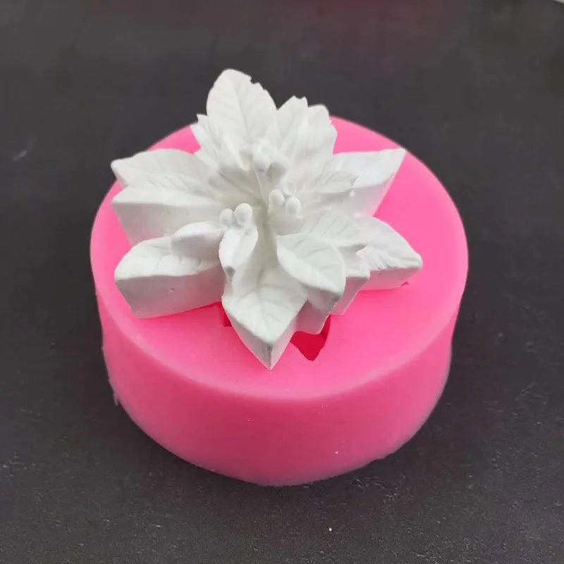 3D Holly Leaf Silicone Mold Cake Baking Christmas Decoration Chocolate Soap Red Fruit Flower Fondant Mould Kitchen Baking Tools