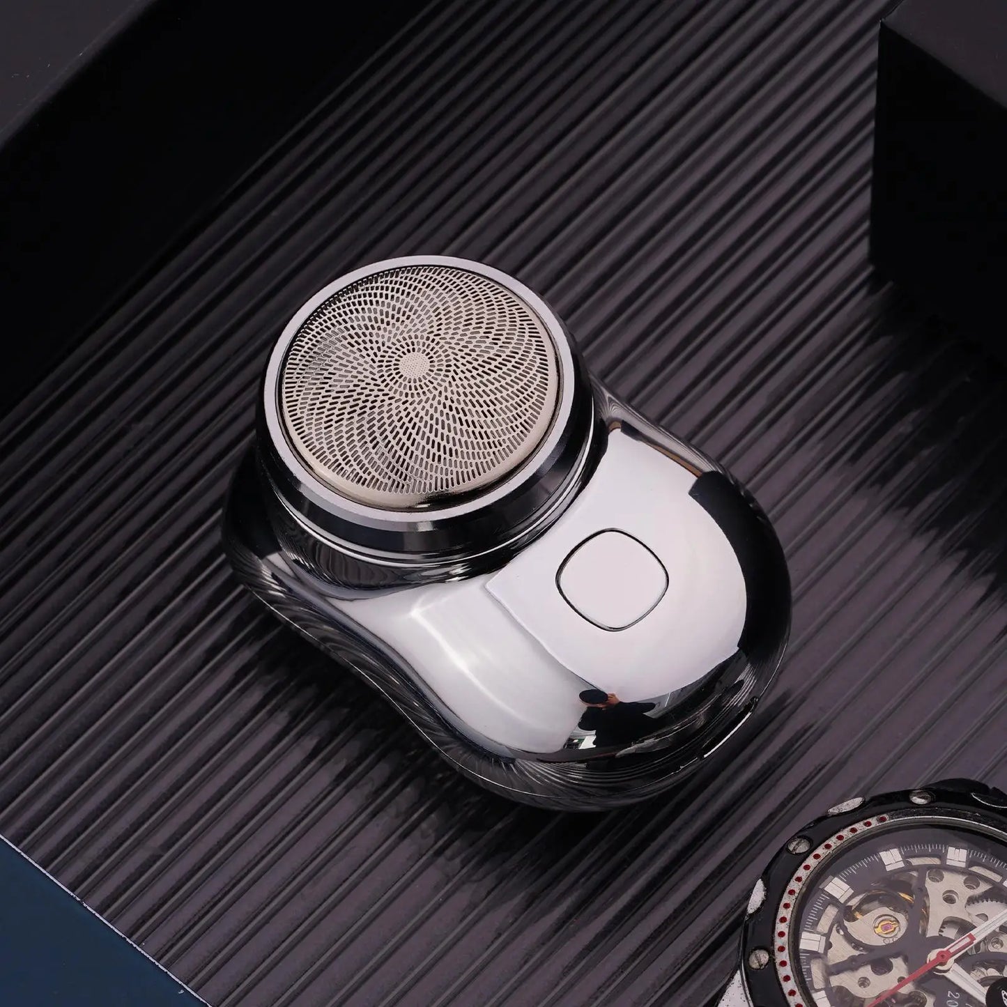 Mini Portable Electric Shaver IPX7 Waterproof Wet Dry Double Use Type-c Fast Charging Pocket Beard Trimmer Easy Use For Travel