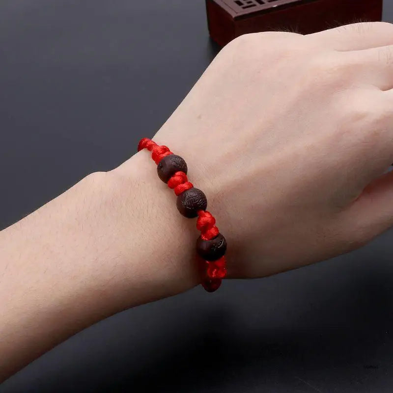 Amulet Red Rope Lucky Bracelet Ethnic Red Rope Bracelet Hand-woven Bracelet Jewelry Accessories for Friendship