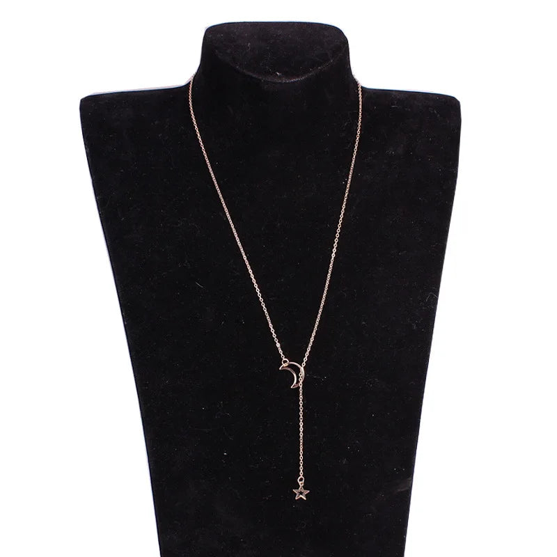 Wholesale Sales Punk 2020 New Fashion Necklace Gold Simple Cute Moon Stars Ladies Necklace Chaussures Femme