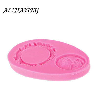 1Pcs Mirror Frame lady Cake Border Silicone Mold Wedding Cupcake Fondant Decorating Tools Candy Clay Chocolate Molds D0486