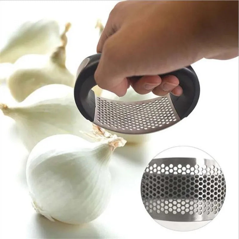 Kitchen Accessories Garlic Press Stainless Steel Garlic chopper Crusher Kitchen Vegetable Garlic Squeezer Masher