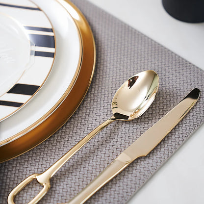 4Pcs Luxury Cutlery Set Creativity European Style Knife Fork Spoon Stainless Steel Tableware Elegant Dinnerware Hangable Design