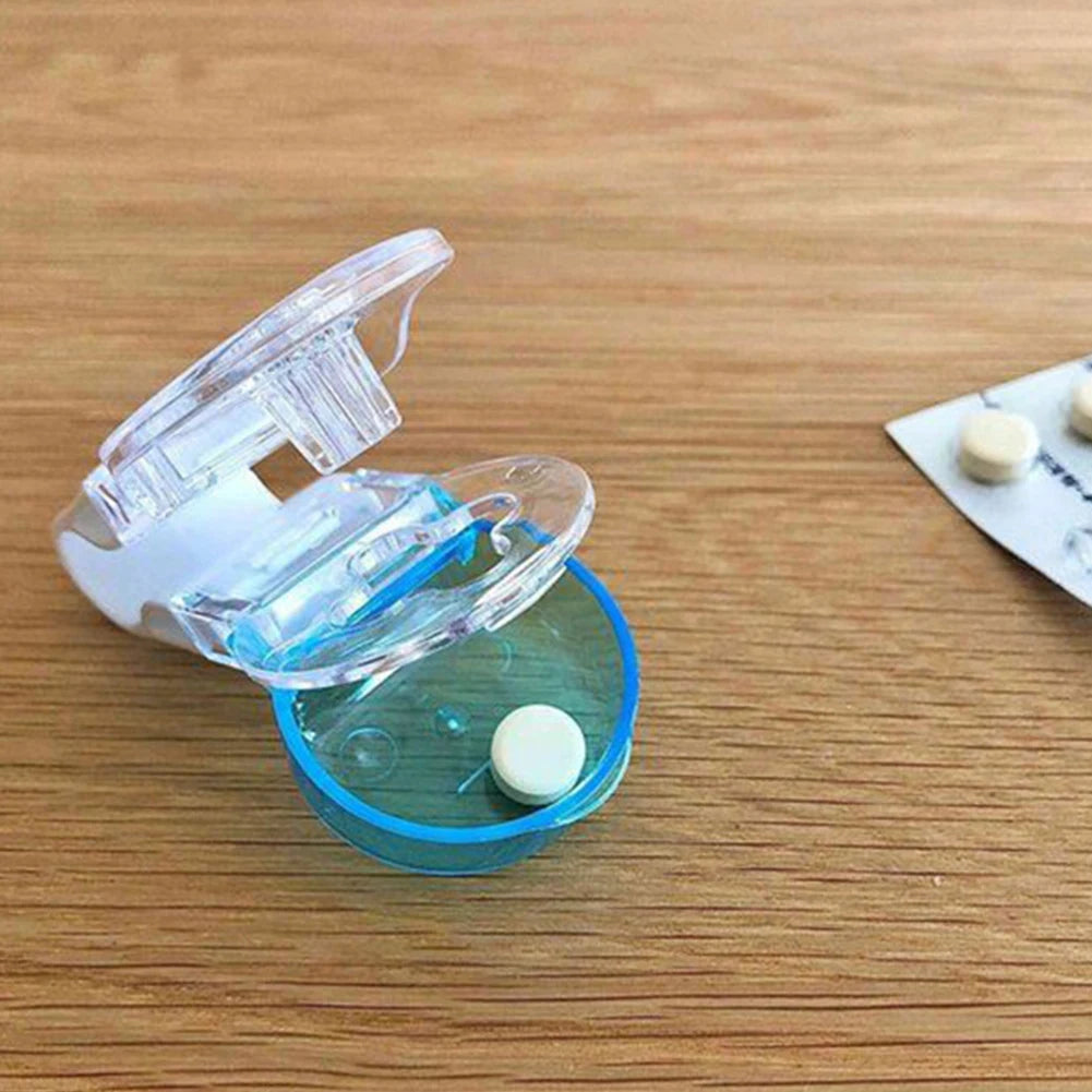 1/2PCS Portable Pill Taker Medicine Storage Box Anti Pollution Pill Tablet Crusher for Personal Health Care