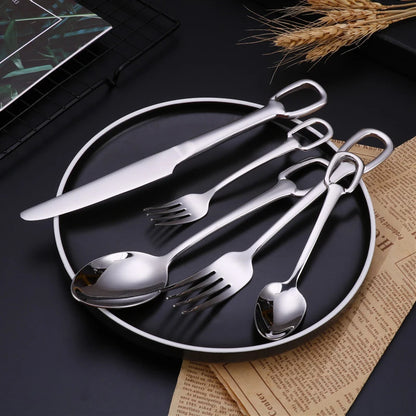 4Pcs Luxury Cutlery Set Creativity European Style Knife Fork Spoon Stainless Steel Tableware Elegant Dinnerware Hangable Design